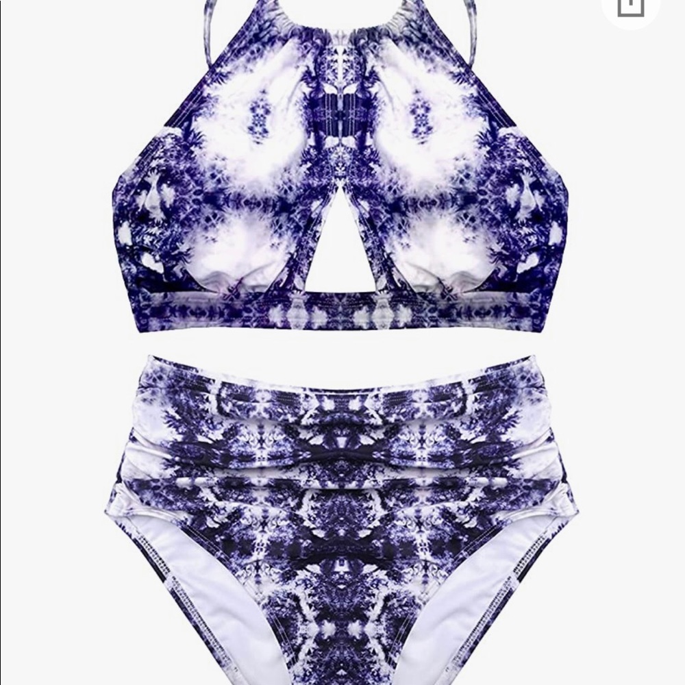 Womens 2 piece bathing suit brand new